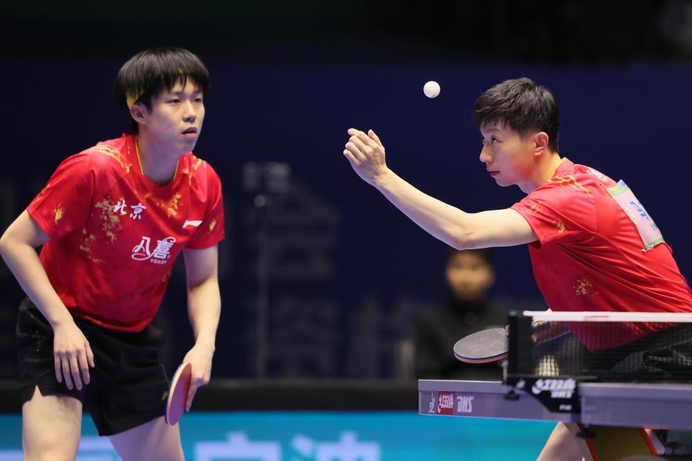 开云APP：英超新赛季 球员赛前不再单膝跪地